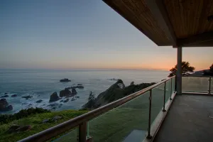 Image of Stunning Modern Cliff House With Breathtaking Ocean Views
