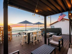 Image of Oceanview Queen Suite Steps from the Sand 302