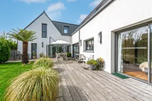 Image of NEW - Villa 300 meters from the beach, heated indoor pool, sea view
