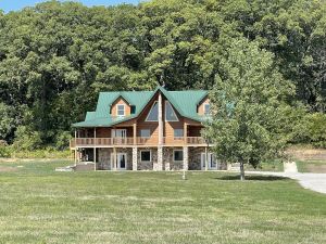 Image of Newly Built Lodge Nestled in a Gorgeous Setting