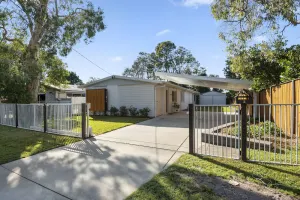 Image of Beachside beauty - walk to surf, lake & cafés
