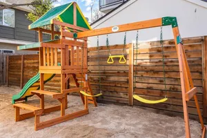 Image of Insta-Worthy Victorian 3 BR in DT Sacramento