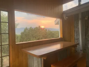 Image of NEWLY RENOVATED PRIVATE MOUNTAIN HOME WITH HOT TUB