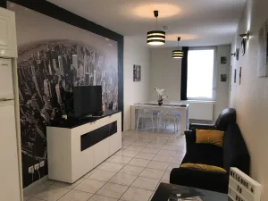 Image of Nice accommodation close to the London dock (city center)