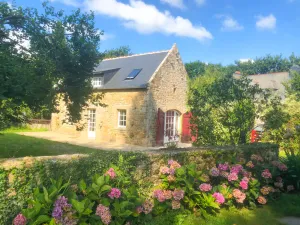 Image of Carnac: Warm, quiet house near the beach