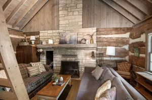 Image of Cozy Cabin with fireplace, hot tub & hiking trails