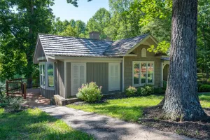 Image of Dream Getaway Cottage w\/ Endless Hilltop Views - Seasonal Pool\/Hot Tub