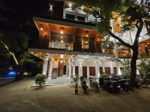 Image of J Hotel