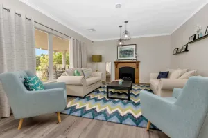 Image of Mid Century 4 Bedroom Getaway in Barossa Vineyard