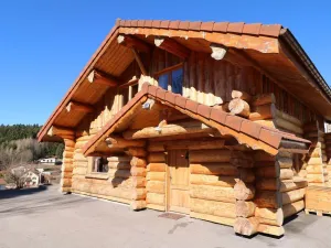 Image of Chalet \"rondins des Bois\", 500m du Lac, Kota Grill, Sauna et Balnéo, Wifi