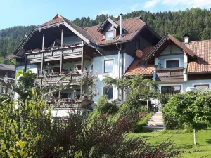 Image of Ferienwohnungen Fischerhaus - direkt am See