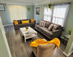 Image of Napa SF near all popular locations! PET FRIENDLY. King Bed Near Wine Country