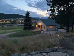 Image of cozy North Evergreen cottage on 5 acres