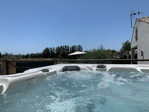 Image of Comfortable villa with heated pool and spa between sea and mountains