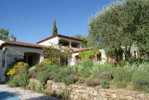 Image of Quiet vacations in a large property in the heart of the Pays de Fayence.