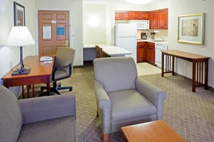 Image of King Suite. Free Breakfast Buffet. Pool. Only 20 Minutes from Princeton.