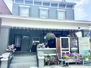 Image of Historic Downtown Chillicothe 1840's Loft