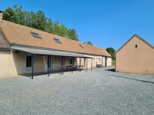 Image of Large country house