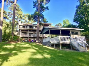 Image of Sleeps 26....Waterfront Lakehouse on Lake Sam Rayburn. Unbelievable views!