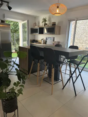 Image of Ideal family and work duplex 3 bedrooms near beach