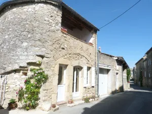 Image of \"L'intemporel\" The little apartment (Gîte) near the river Cèze