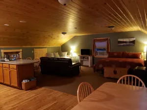 Image of Studio Riverside in Kennebec