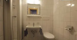 Image of Room 103 - House Alpina ***