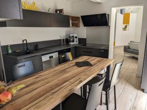 Image of Large house with swimming pool in Lyon ideal for families, close to transport links