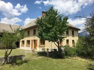 Image of Large apartment in mountain house in Risoul - 05600