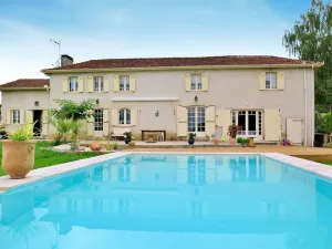 Image of Stunning private villa for 9 people with private pool, A\/C, WIFI, TV, terrace and parking