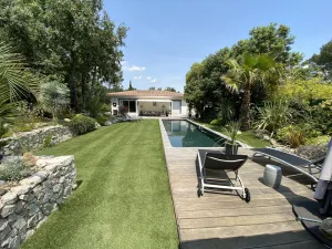Image of In the heart of Provence Verte. Classified 3* as \"Location Meublée de Tourisme\".