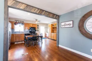Image of ⭐Fully fenced yard⭐4 car driveway⭐firepit⭐central location⭐basement⭐