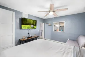 Image of Central Phoenix Casita with Beautiful Patio - Unit B
