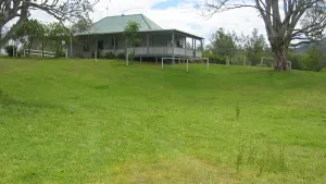 Image of Old Schoolmaster's Cottage on the Barrington River
