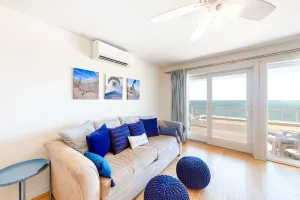 Image of Bayfront, 2-Level Condo w\/ Beach Access, 3 Decks, WiFi & Bay Views at Sunset