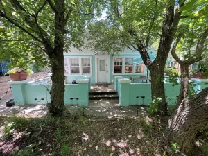 Image of Vintage Beachside Cottage