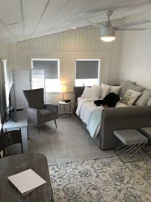 Image of Honey Suite at Bear River House