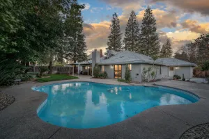 Image of Pool| Game Room|3\/2|Sleeps 10:Class Act in Fresno!
