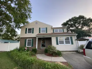 Image of Spacious home with private pool & game room. Sleeps 15. Close to Ocean City.