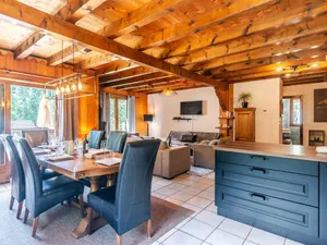 Image of Chalet de charme 4 ch, garage & cheminée - Morzine - FR-1-754-16