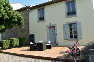 Image of Canal View, superb gîte, Heated Pool near Carcassonne  next to Canal du Midi.