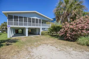 Image of Ocean Breeze - Near Ocean, 5 Bedrooms, Litchfield