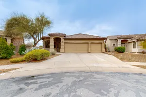 Image of Spacious home in prime location across from Catalina State Park with golf nearby