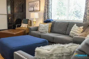 Image of Family Amenities|Pets|Desks|Fenced Backyard