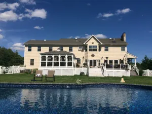 Image of Bellport Brookhaven Hamlet, near Hamptons, Fire Island NY