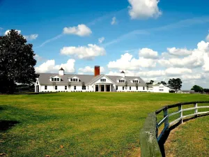 Image of The Lodge at Twin Fields Farm