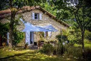 Image of Chambres d'hôtes, Stella - Quiet former sheepfold with swimming pool and panoramic view