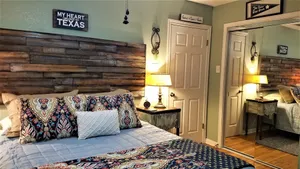 Image of NEW ON MARKET!, CUTE, UPDATED, Home in beautiful area of WACO,10 MIN. from SILOS
