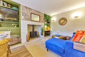 Image of Cinnabar: Luxury, Couple's Nook in Historic Walls.