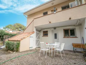 Image of Cosy apartment for 4 people with WIFI, TV and patio